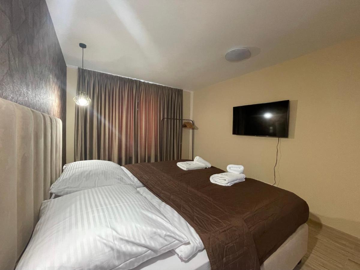 Totina Apartments Zavazna Poruba Ngoại thất bức ảnh