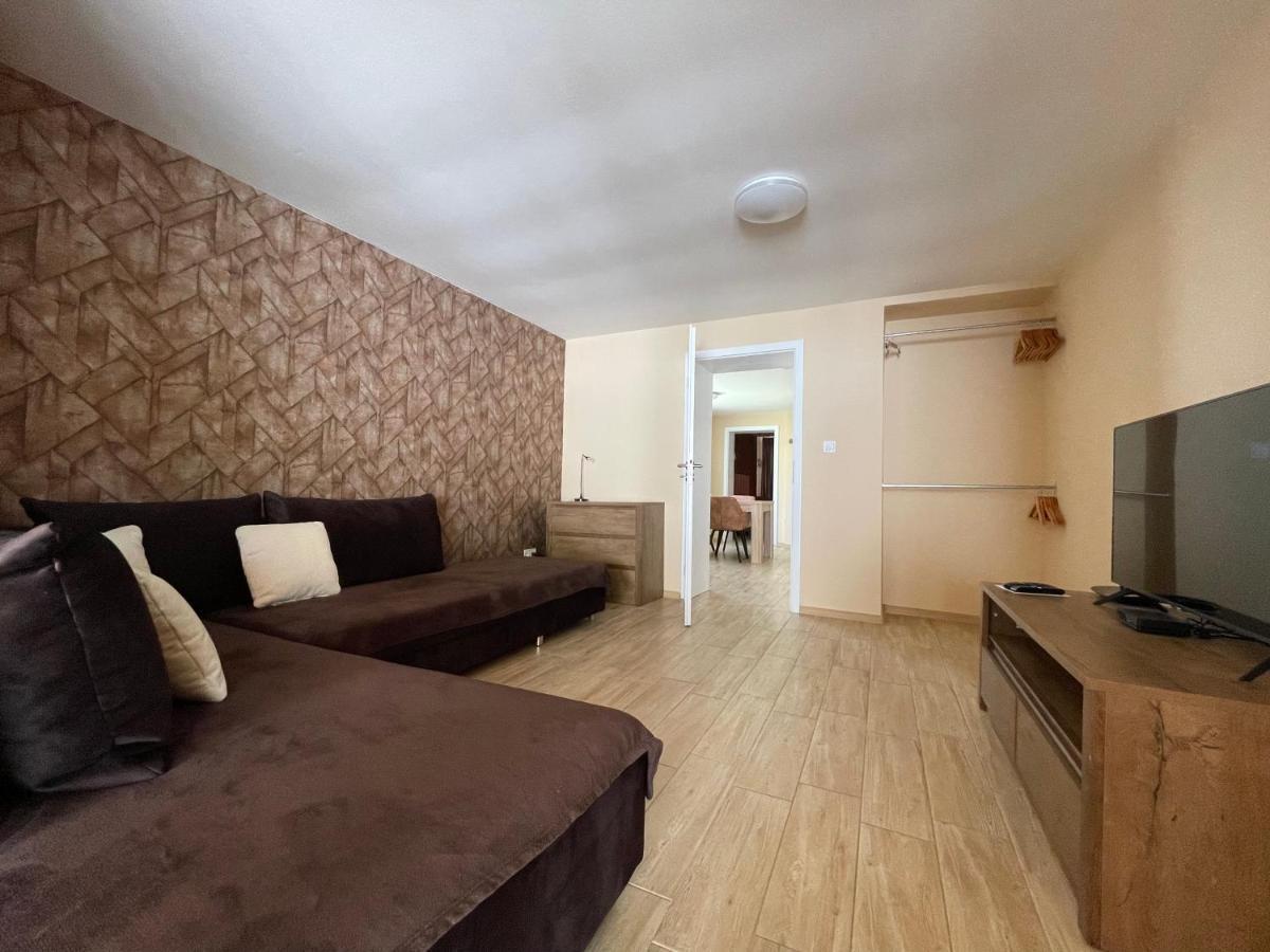 Totina Apartments Zavazna Poruba Ngoại thất bức ảnh