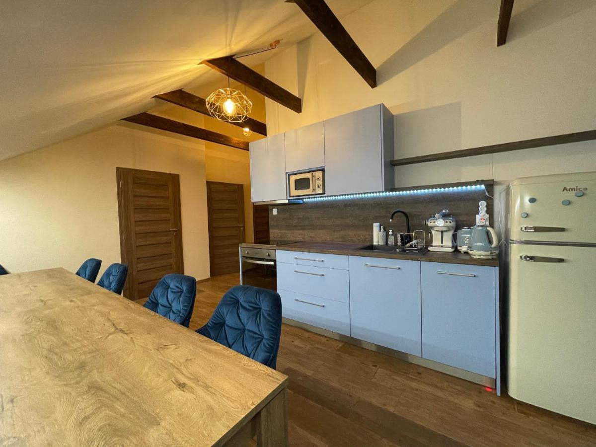 Totina Apartments Zavazna Poruba Ngoại thất bức ảnh