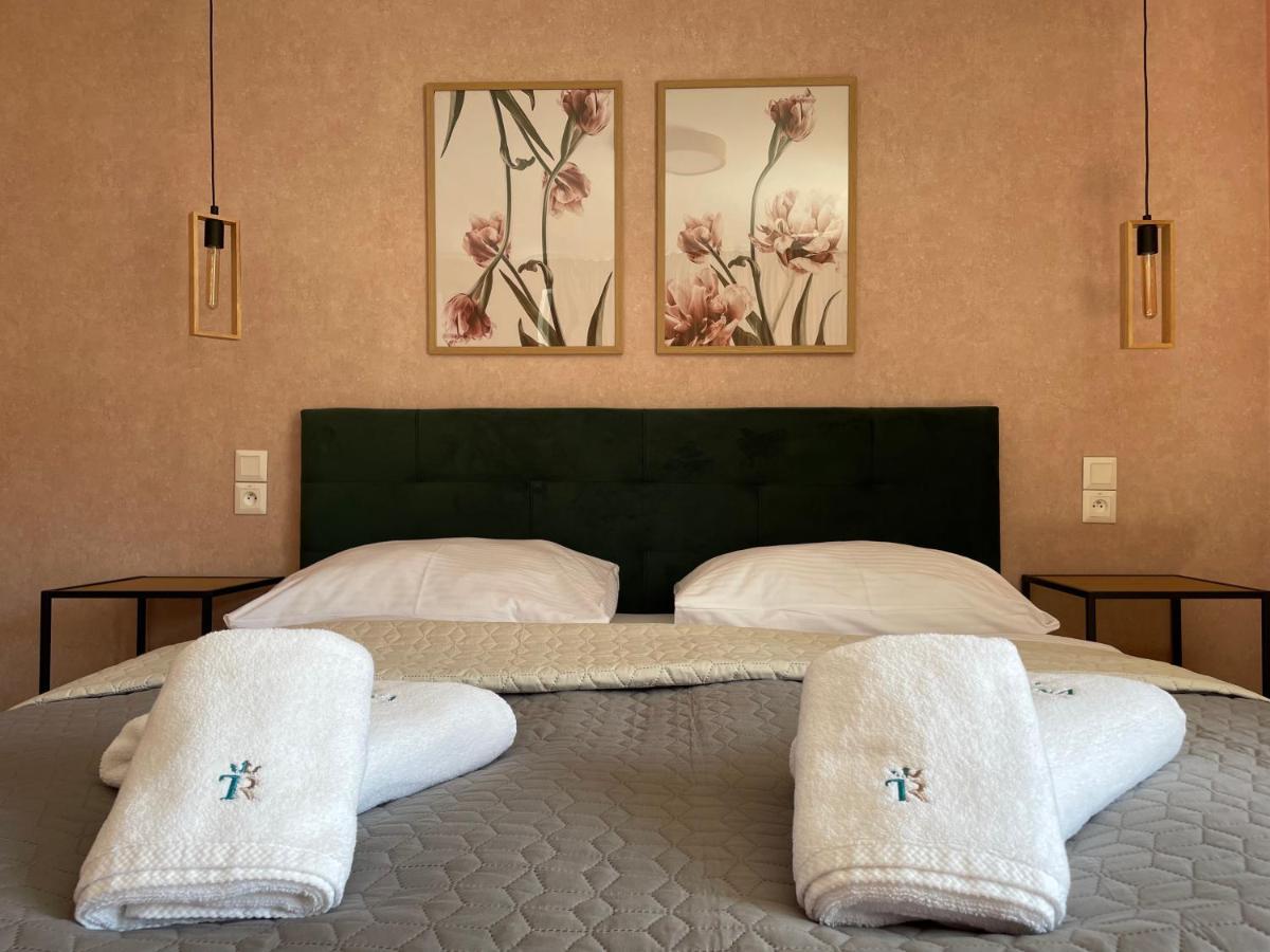 Totina Apartments Zavazna Poruba Ngoại thất bức ảnh